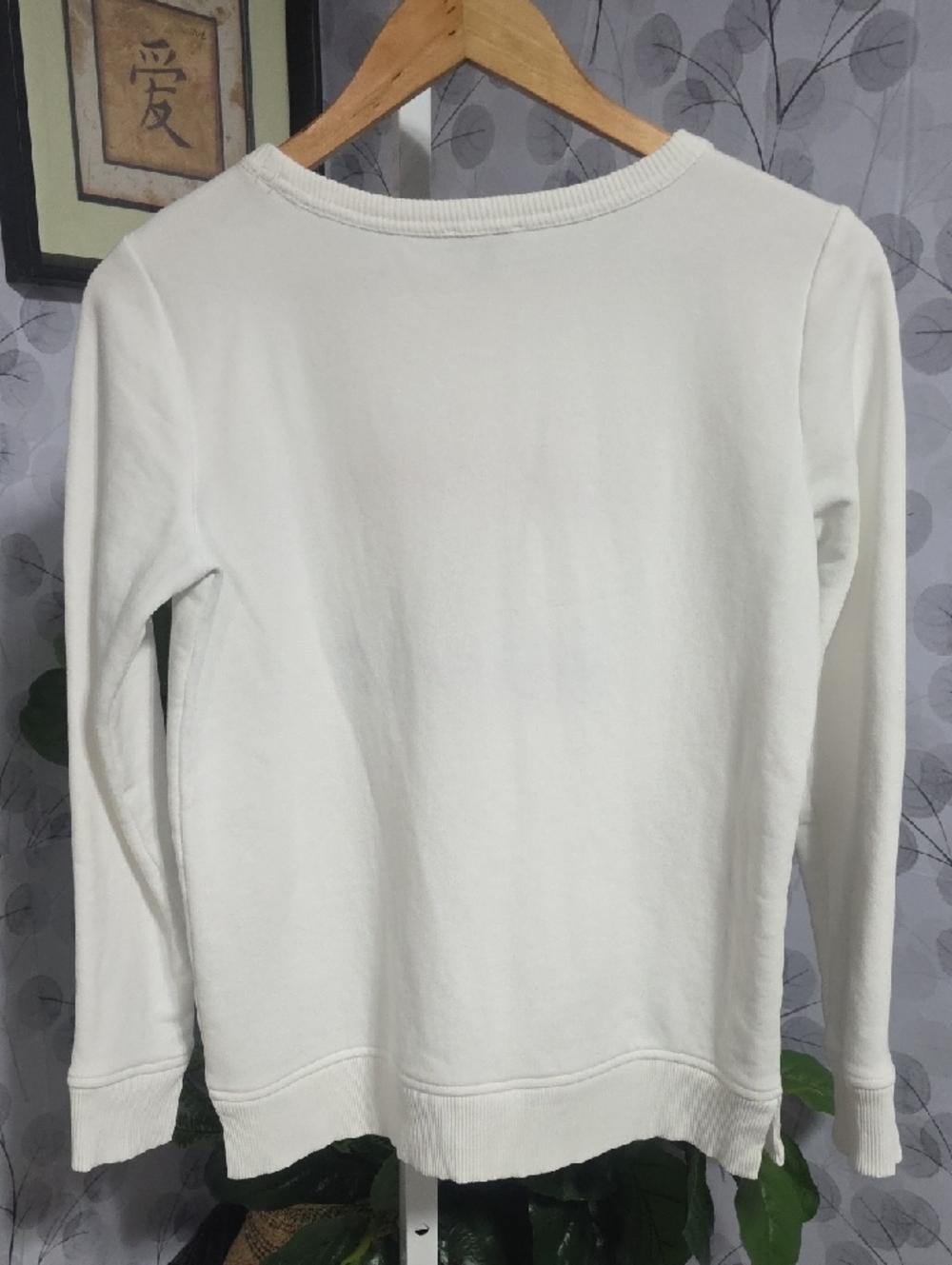 Talbots Nantucket Sweatshirt with Red & Light Blue Nautical Embroidery - Picture 7 of 9